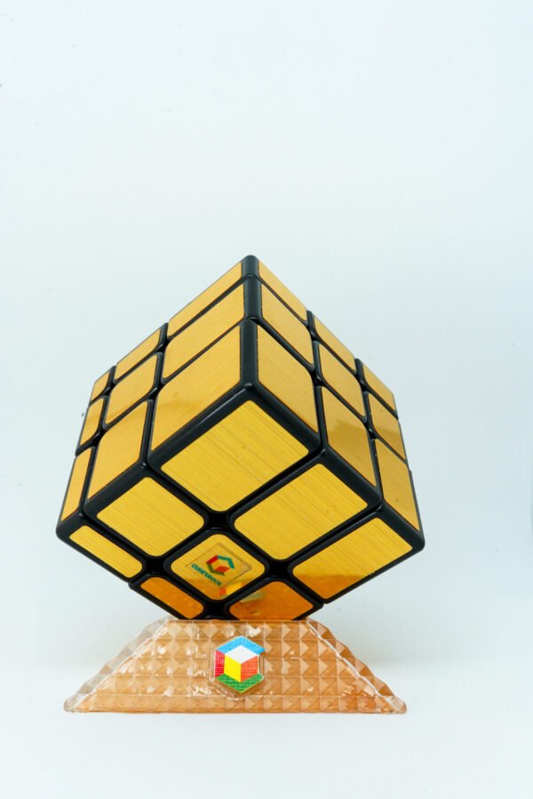 Cubeskool MoYu 3x3 Mirror Cube Golden Cubeskool MoYu 3x3 Mirror Cube Golden